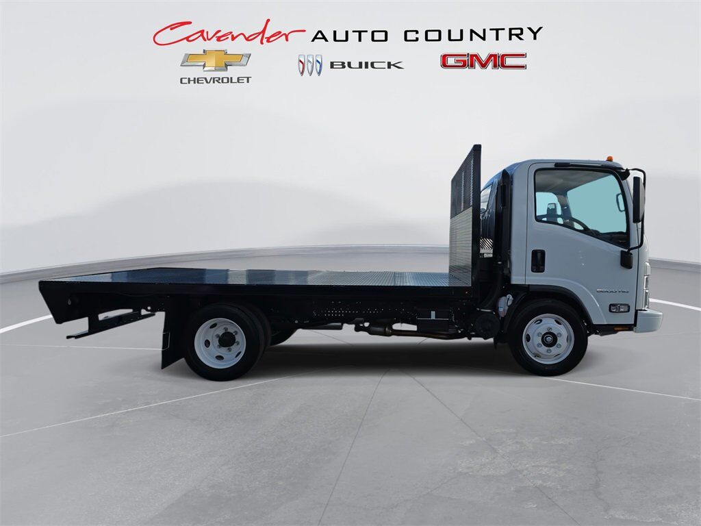 2025 CHEVROLET 5500XG