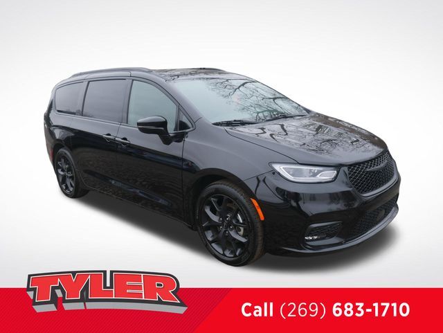 2025 CHRYSLER Pacifica