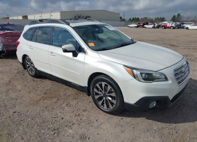 2017 SUBARU Outback