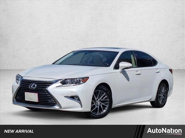 2016 LEXUS ES