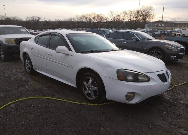 2004 PONTIAC Grand Prix