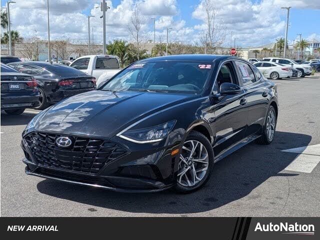 2022 HYUNDAI Sonata