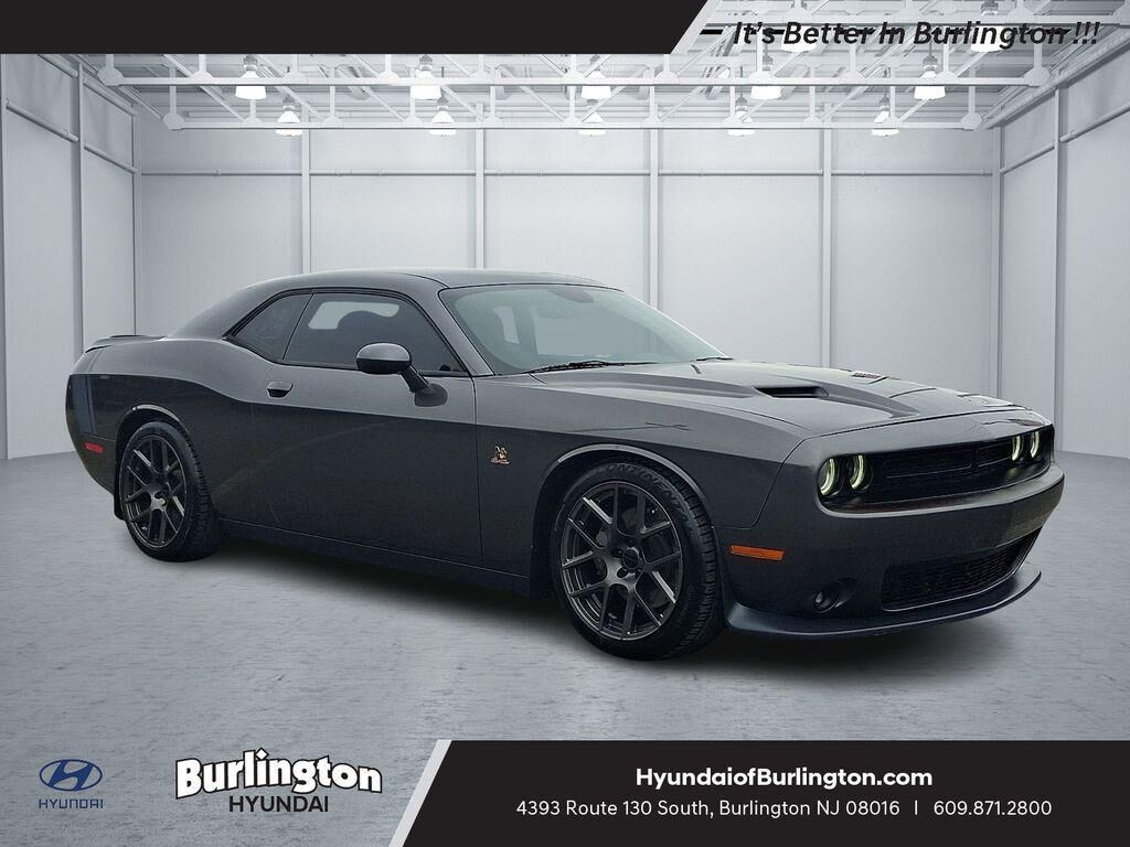 2016 DODGE Challenger