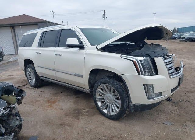 2015 CADILLAC Escalade