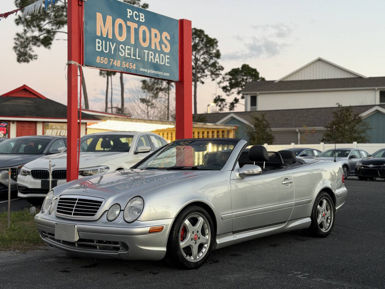 2002 MERCEDES-BENZ CLK-Class