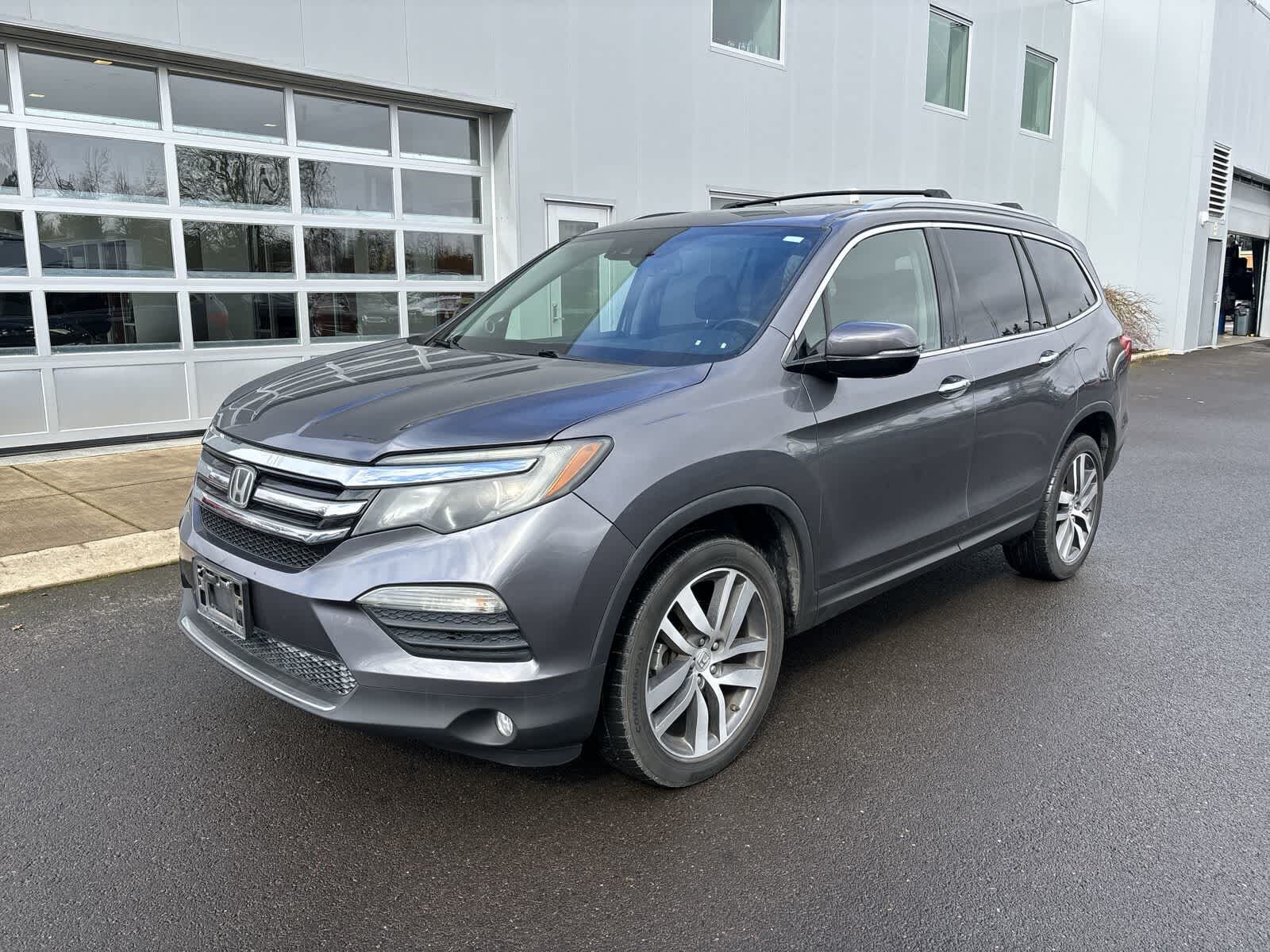2017 HONDA Pilot
