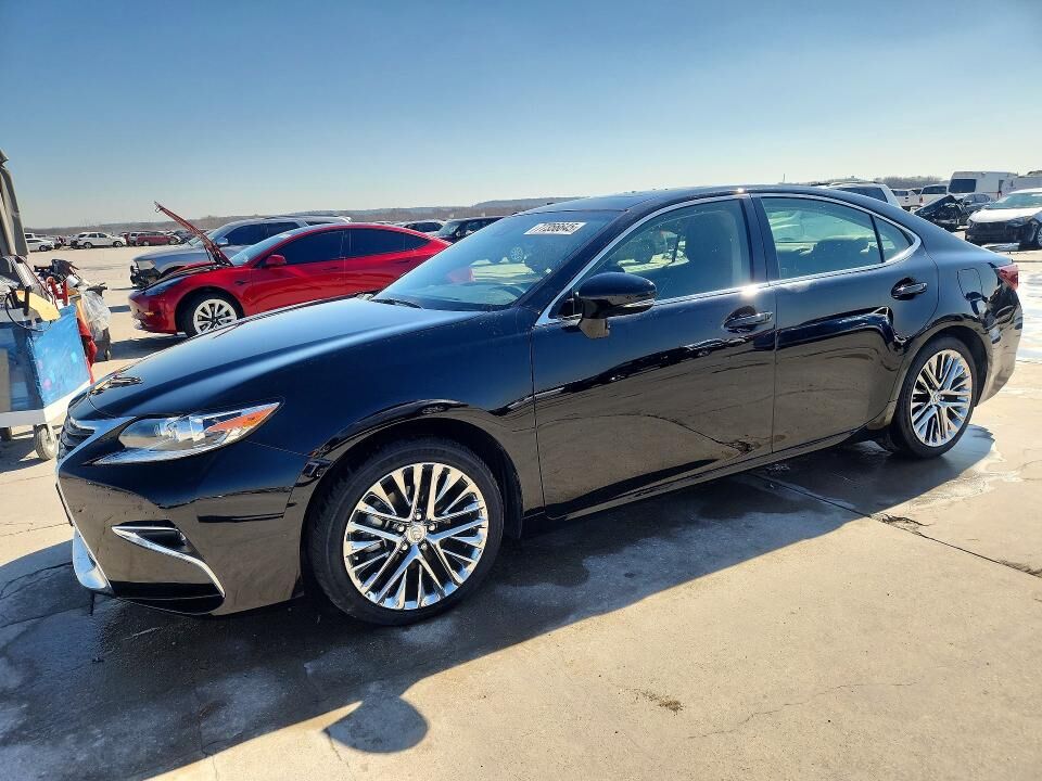 2016 LEXUS ES