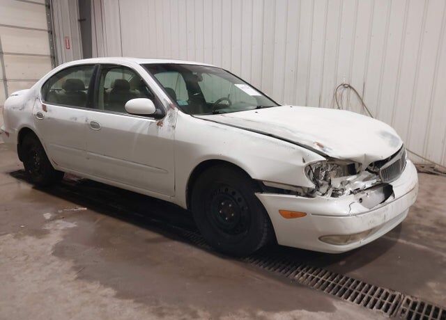 2000 INFINITI I30
