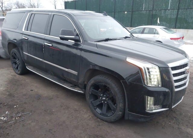 2016 CADILLAC Escalade