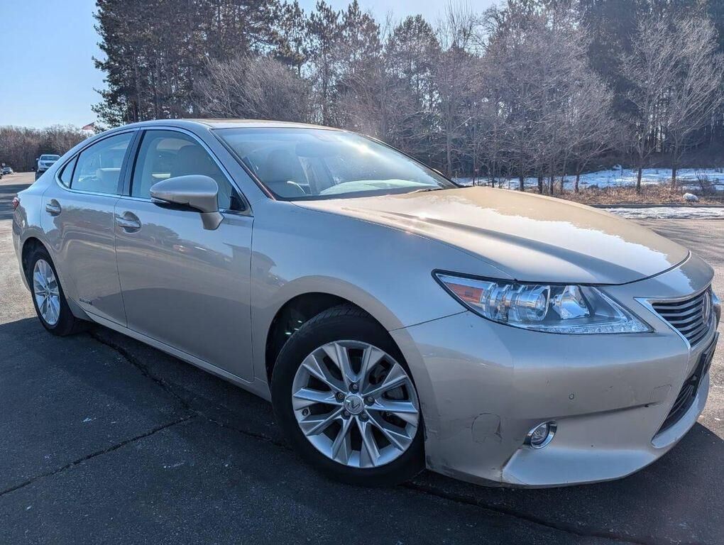 2014 LEXUS ES