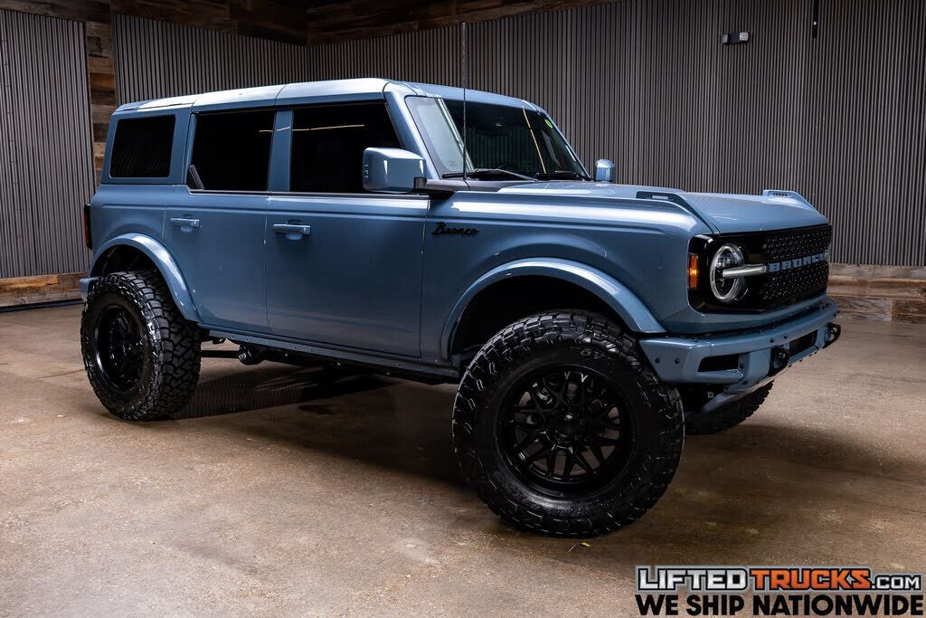 2024 FORD Bronco