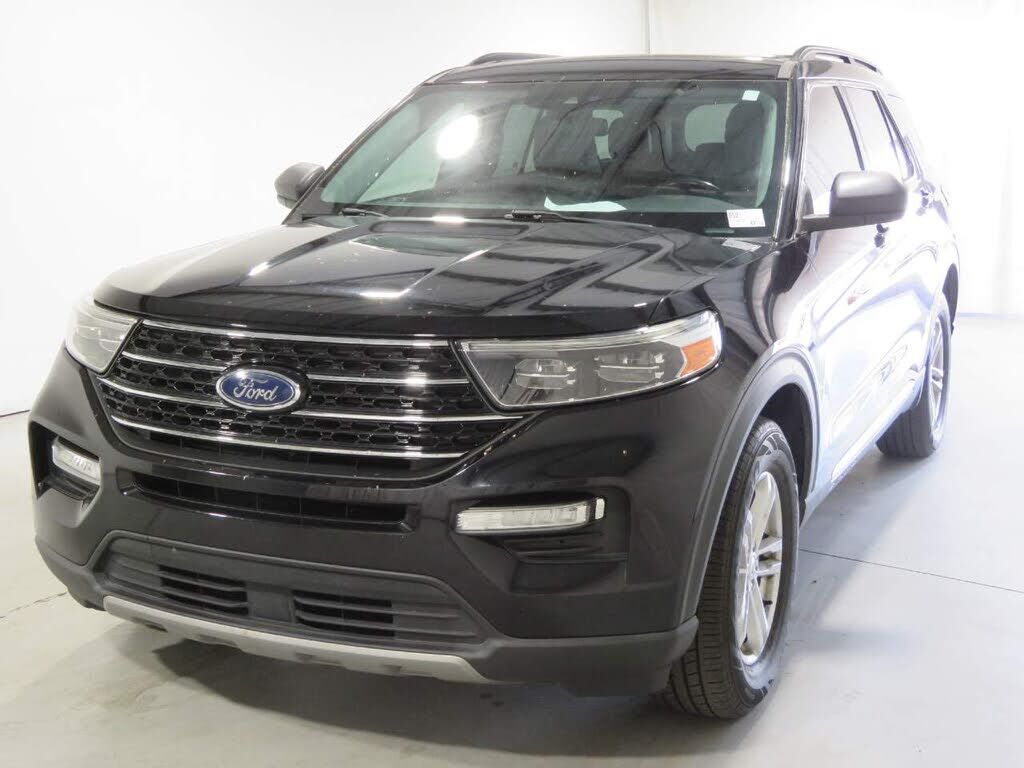 2021 FORD Explorer