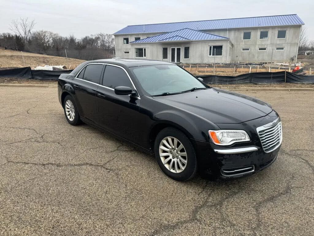 2013 CHRYSLER 300