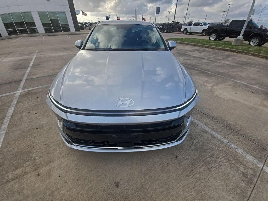 2025 HYUNDAI Sonata