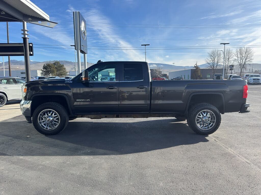 2016 GMC Sierra