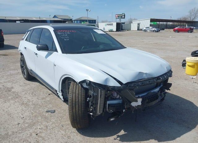2026 CADILLAC Lyriq