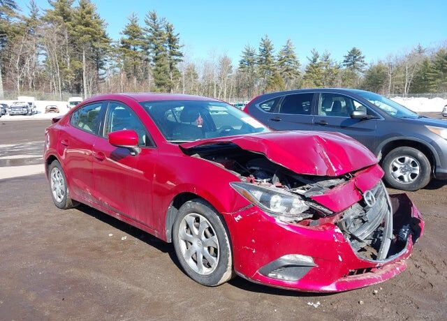 2015 MAZDA Mazda3