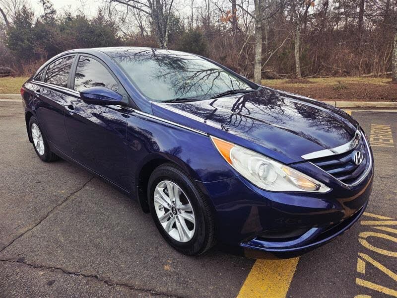 2011 HYUNDAI Sonata