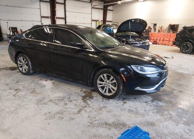 2016 Chrysler 200