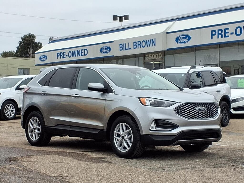 2023 FORD Edge