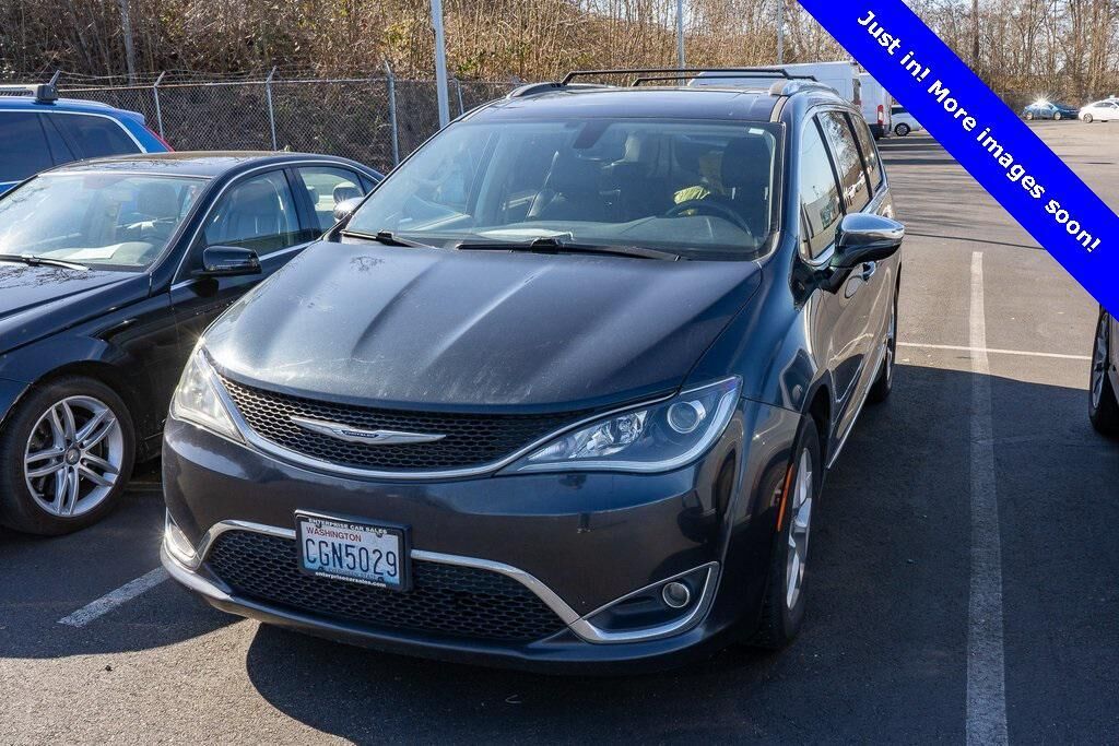 2020 CHRYSLER Pacifica