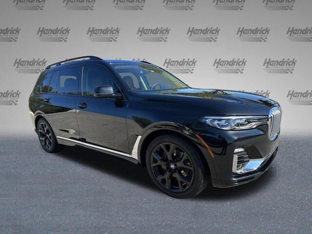 2021 BMW X7