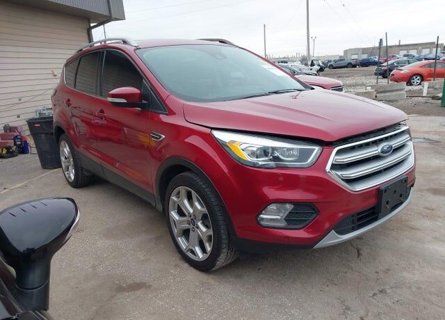 2017 FORD Escape