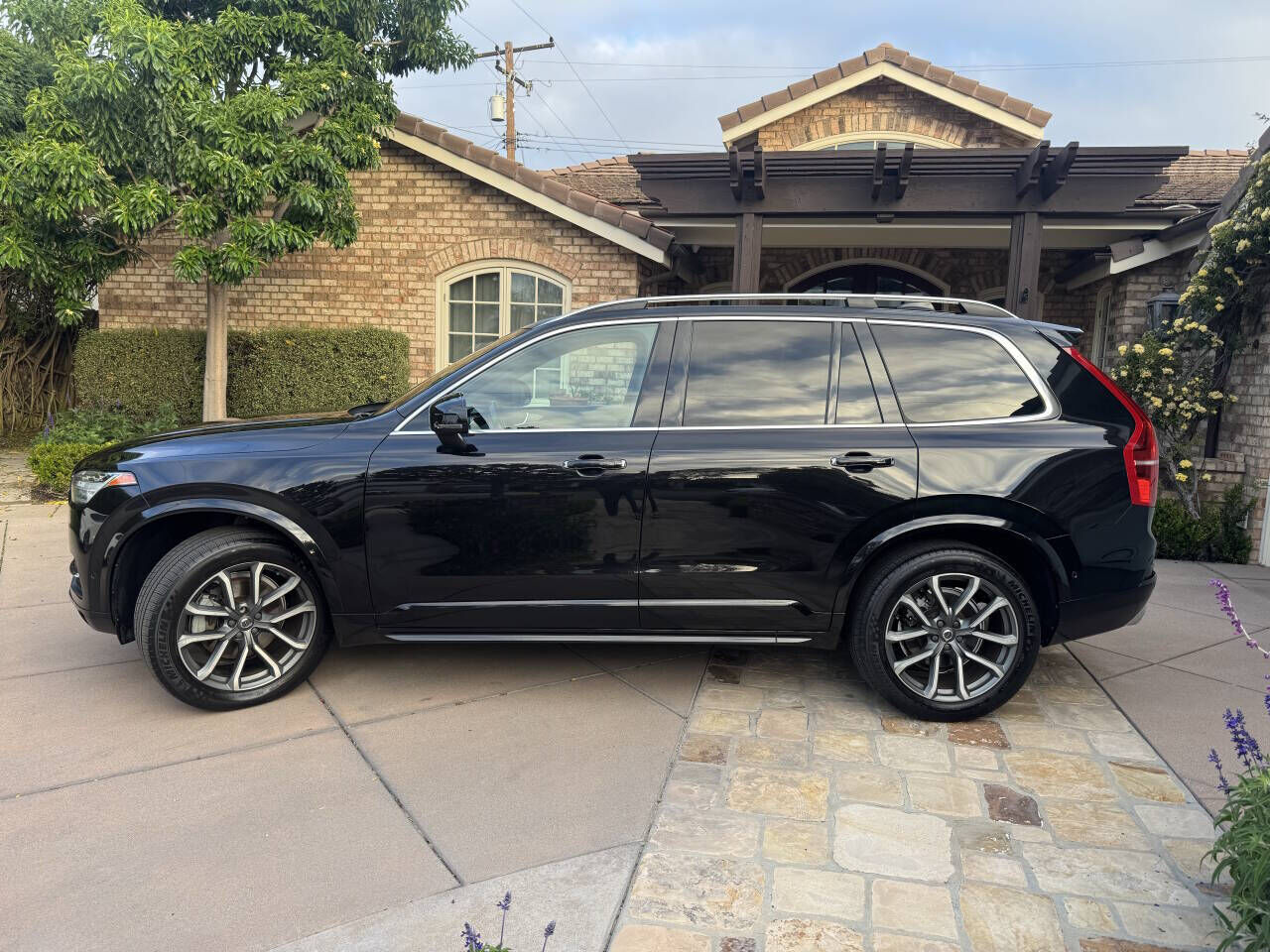 2018 VOLVO XC90