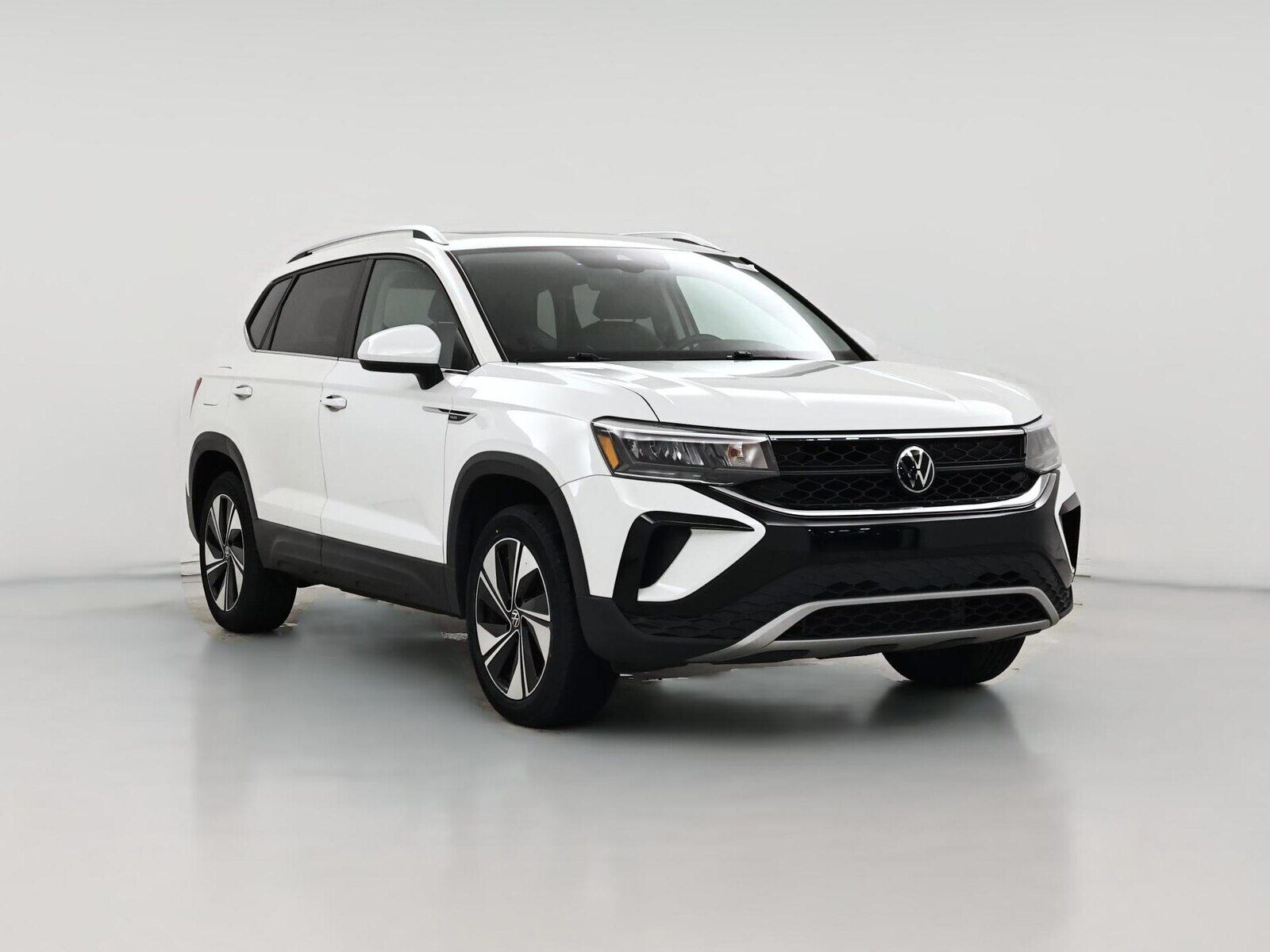 2024 VOLKSWAGEN Taos 4Motion