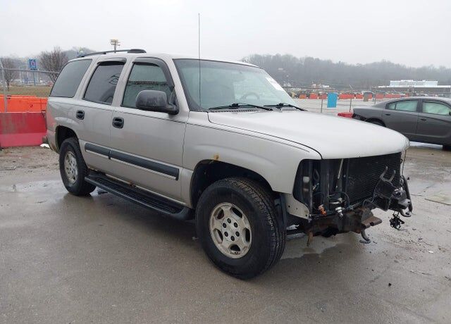 2004 CHEVROLET Tahoe