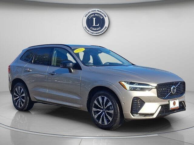 2025 VOLVO XC60