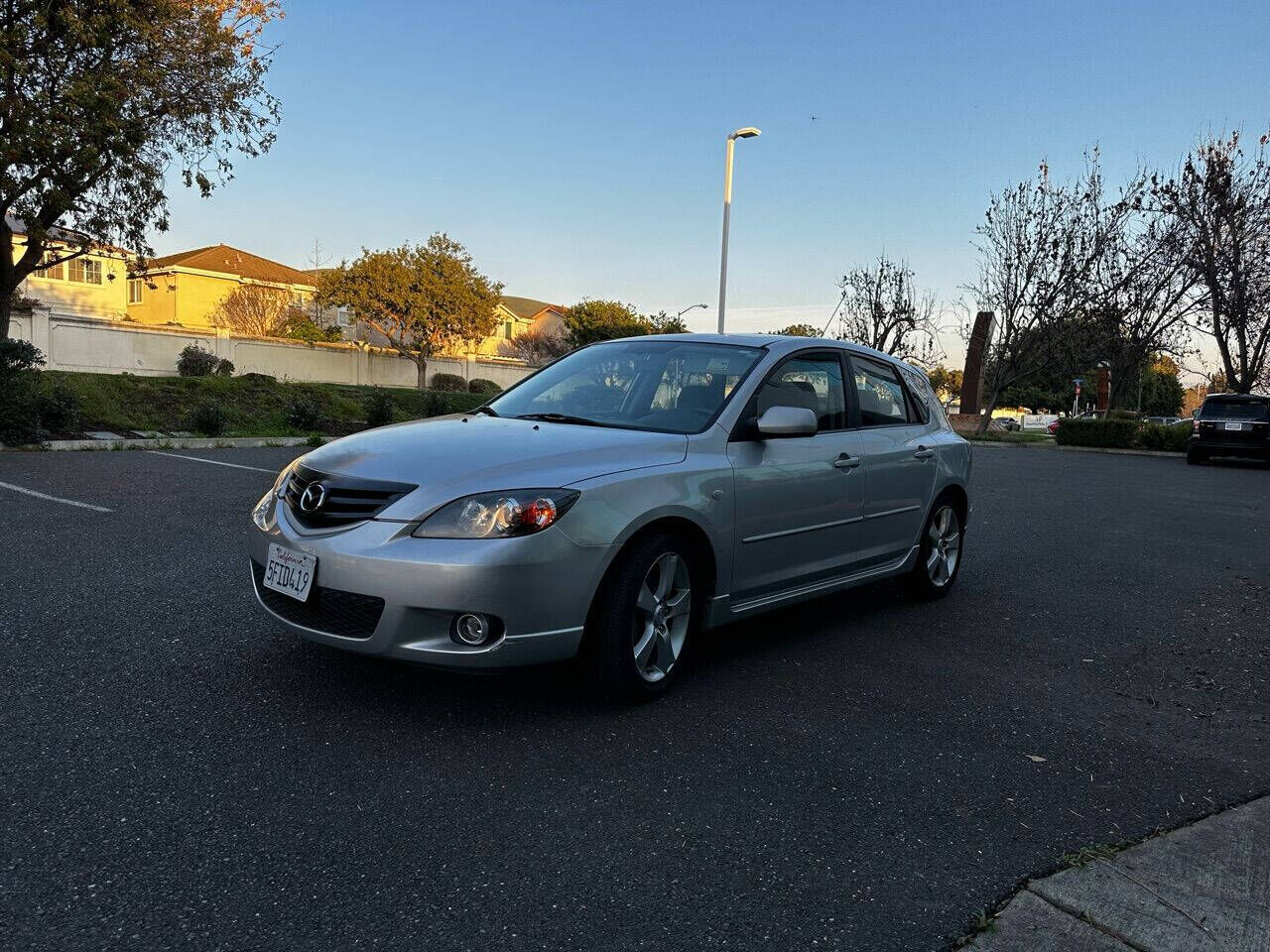 2004 MAZDA Mazda3