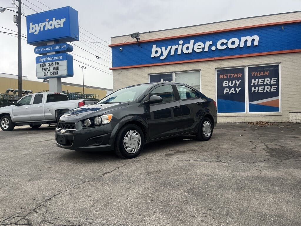 2016 CHEVROLET Sonic