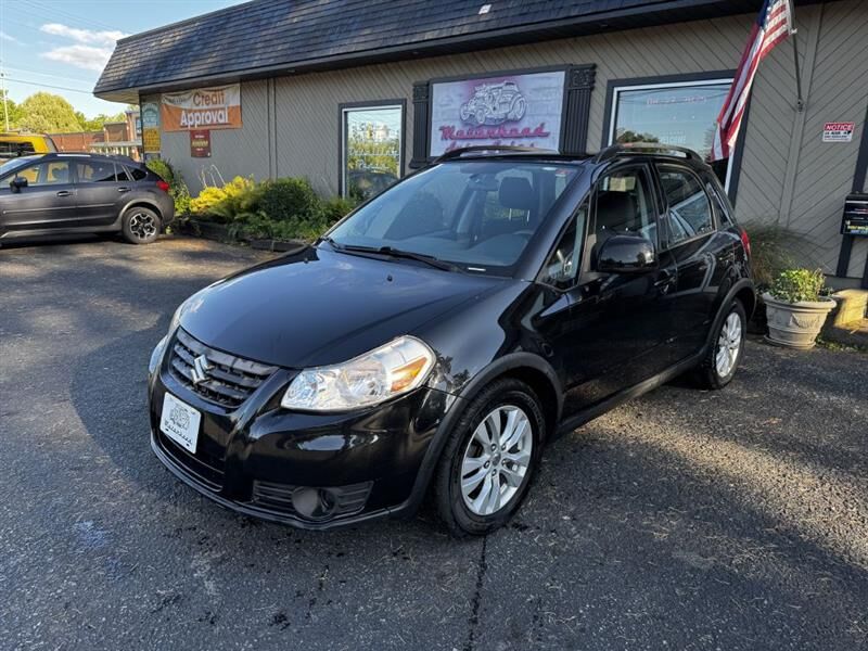 2013 SUZUKI SX4