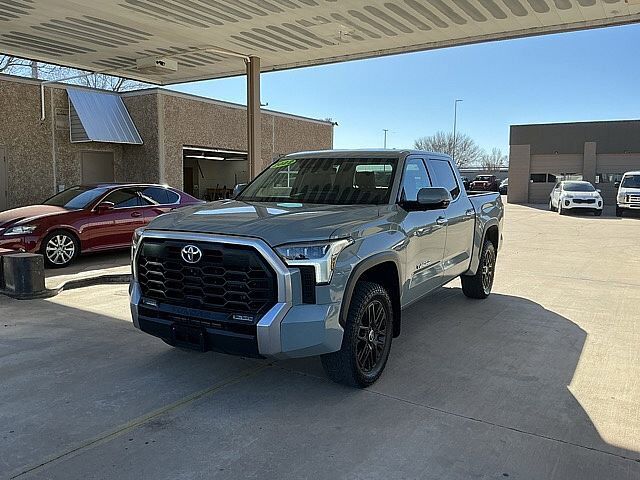 2022 TOYOTA Tundra