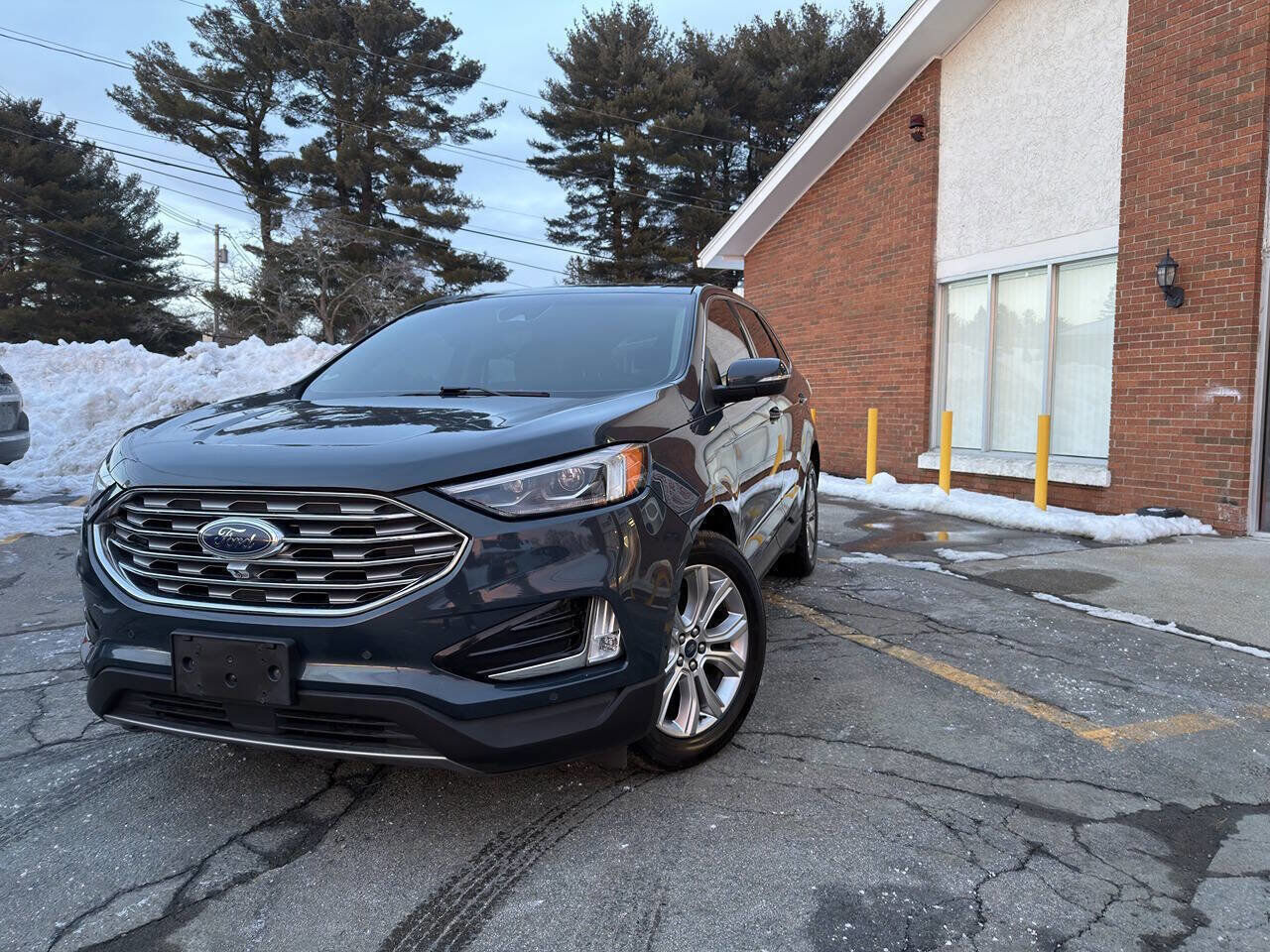 2019 FORD Edge