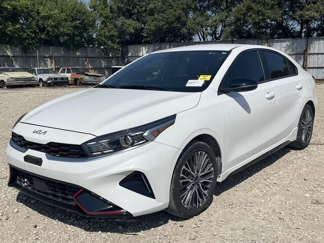 2023 KIA Forte