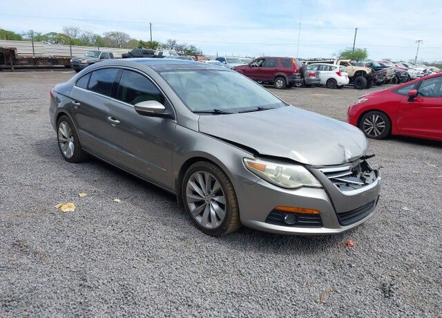 2009 VOLKSWAGEN Passat