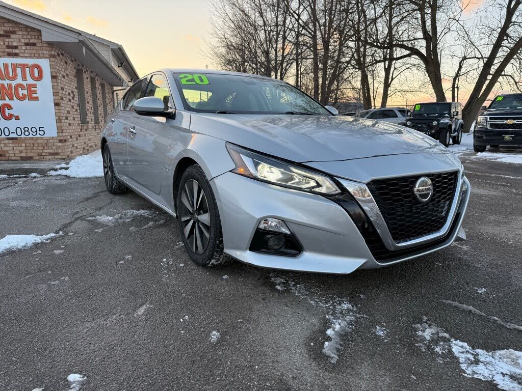 2020 NISSAN Altima