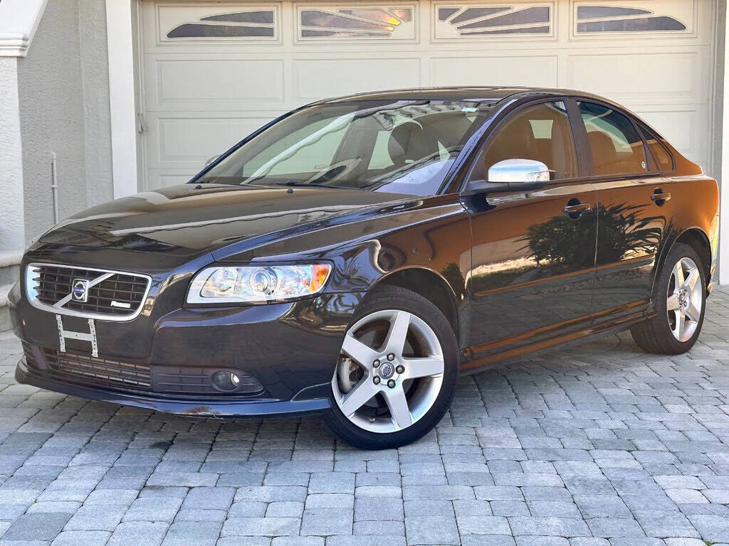 2009 VOLVO S40