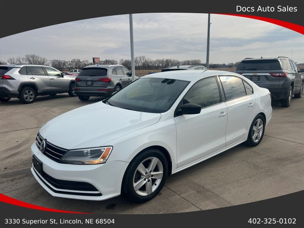2016 VOLKSWAGEN Jetta
