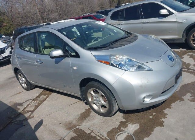 2012 NISSAN Leaf
