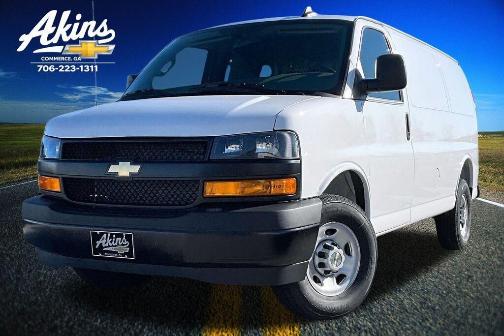 2025 CHEVROLET Express