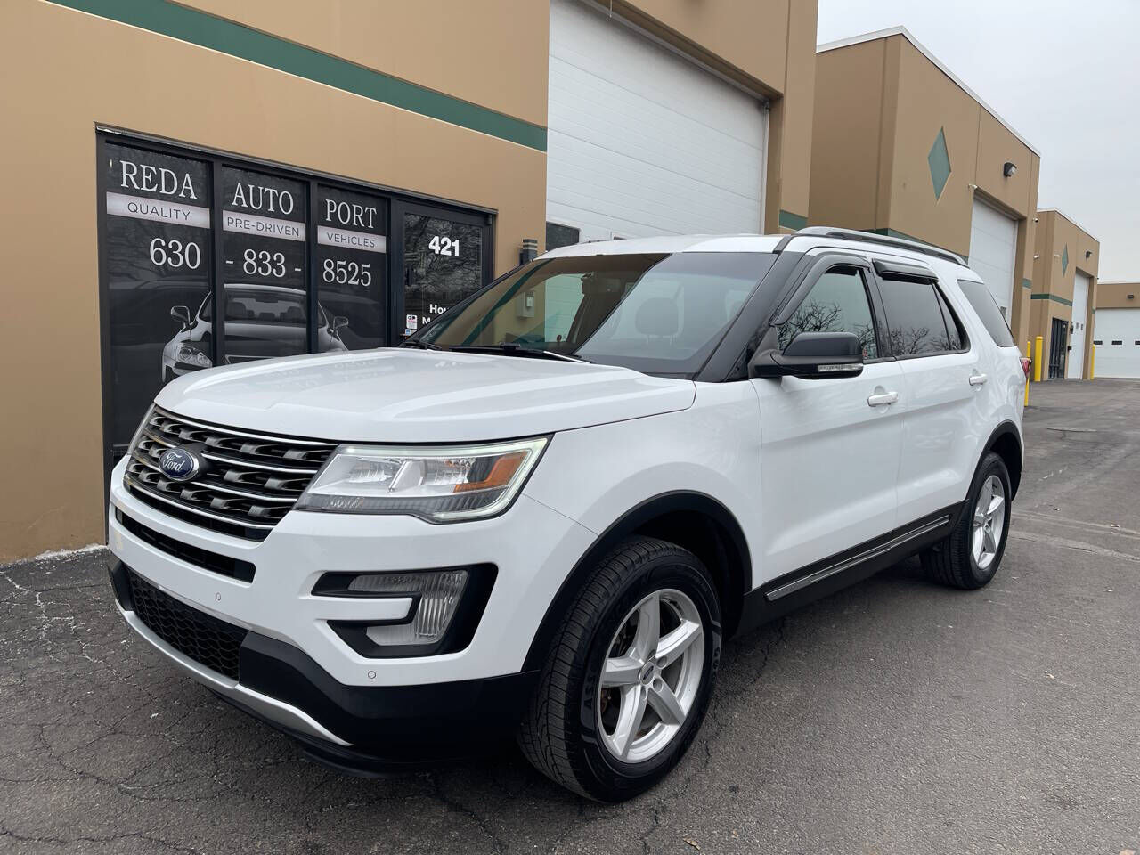 2017 FORD Explorer