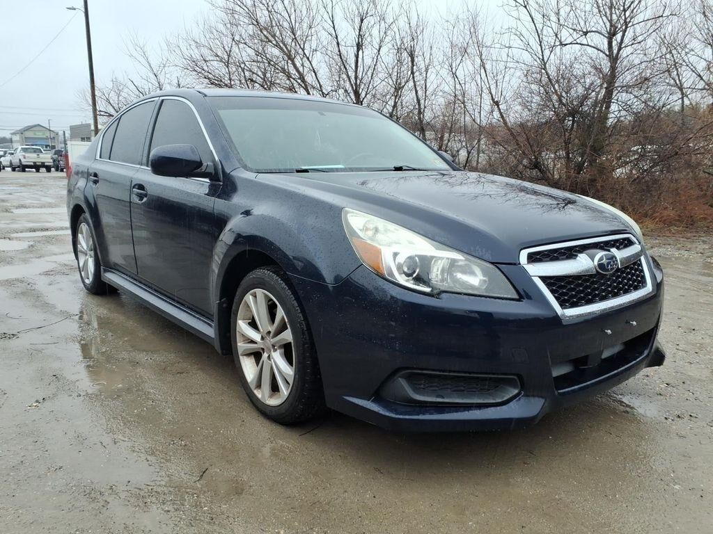 2013 SUBARU Legacy