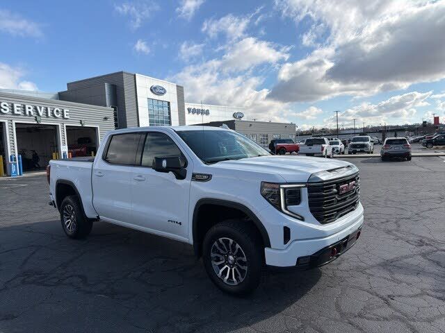 2023 GMC Sierra