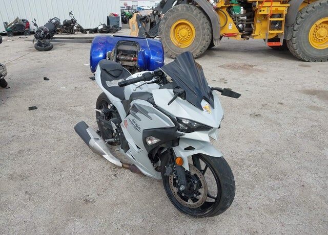 2025 KAWASAKI Ninja