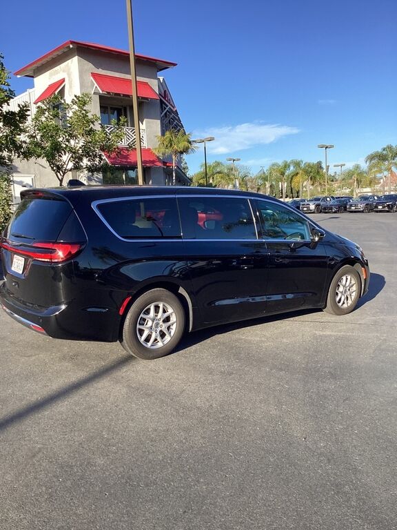 2025 CHRYSLER Pacifica