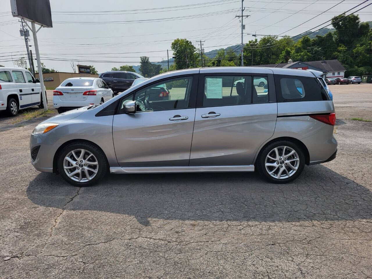 2013 MAZDA Mazda5