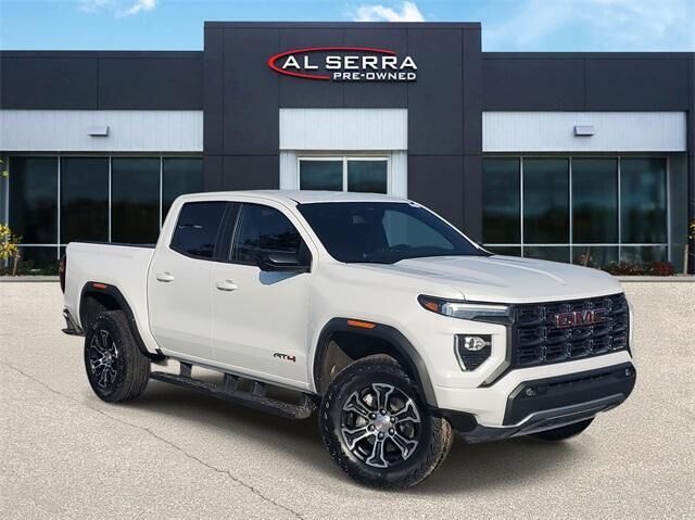 2023 GMC Canyon